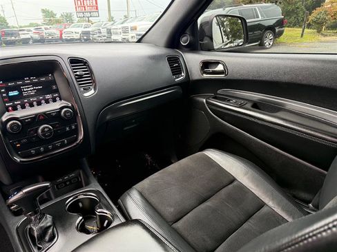 Used 2020 Dodge Durango GT image 29