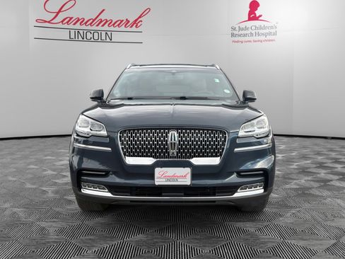 Certified 2021 Lincoln Aviator Reserve w/ Equipment Group 202A image 8