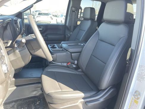 New 2024 GMC Sierra 2500 Pro w/ Convenience Package AWD/4WD image 7