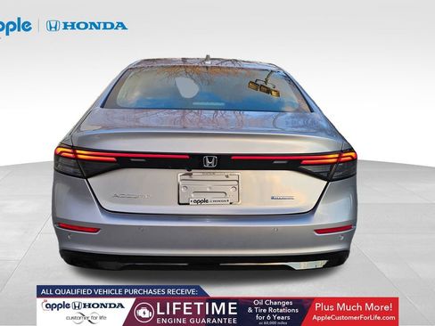 Used 2025 Honda Accord EX-L image 6