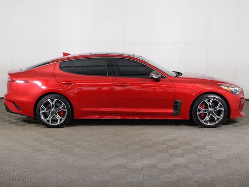 Used 2018 Kia Stinger GT2 AWD/4WD image 23