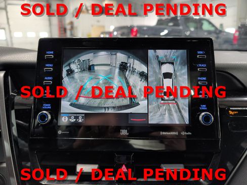 Used 2021 Toyota Camry XSE image 13