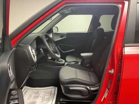 Used 2024 Kia Soul LX w/ Option Group 015 image 14