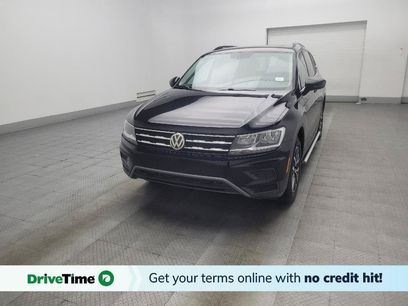 Used 2019 Volkswagen Tiguan SE w/ Panoramic Sunroof Package