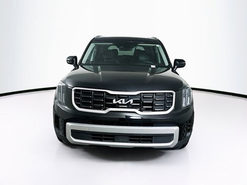 Used 2025 Kia Telluride S image 2