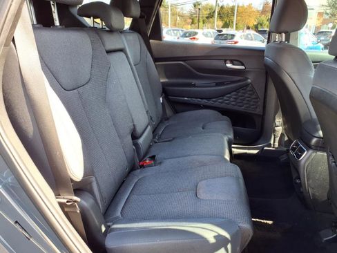 Used 2022 Hyundai Santa Fe SEL image 9