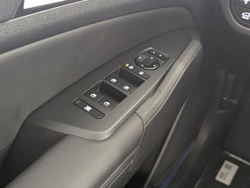 New 2026 Kia Sportage EX FWD image 15