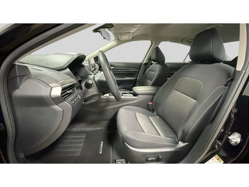Used 2024 Nissan Altima 2.5 SV FWD image 20