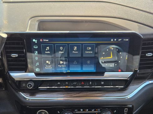 Used 2023 Chevrolet Silverado 1500 LT image 17