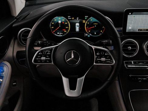 Used 2022 Mercedes-Benz GLC 300 4MATIC image 27