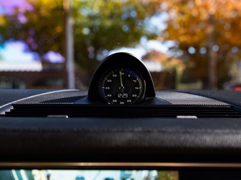 Used 2020 Porsche Panamera 4 w/ Premium Package Plus image 16