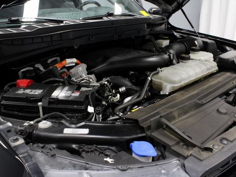 Certified 2023 Ford F150 Platinum w/ Equipment Group 701A High AWD/4WD image 17