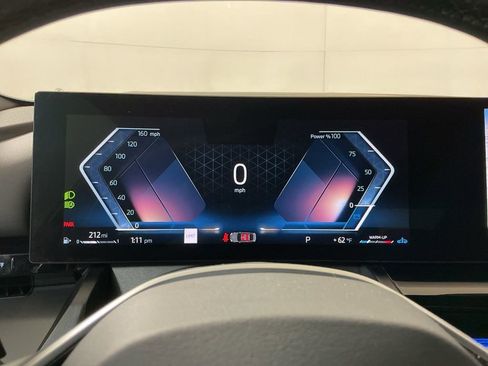 Certified 2025 BMW 530i w/ Premium Package image 10