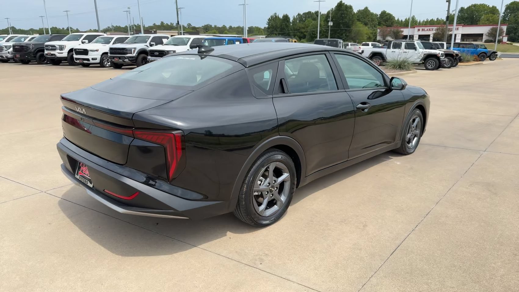 Used 2025 Kia K4 FWD image 9