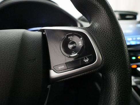 Used 2019 Honda CR-V EX image 18