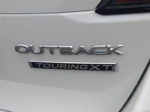 Certified 2024 Subaru Outback Touring XT AWD/4WD image 11