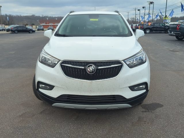 Used 2019 Buick Encore Sport Touring AWD/4WD image 3