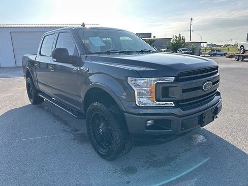 Used 2018 Ford F150 XLT w/ Equipment Group 302A Luxury image 3