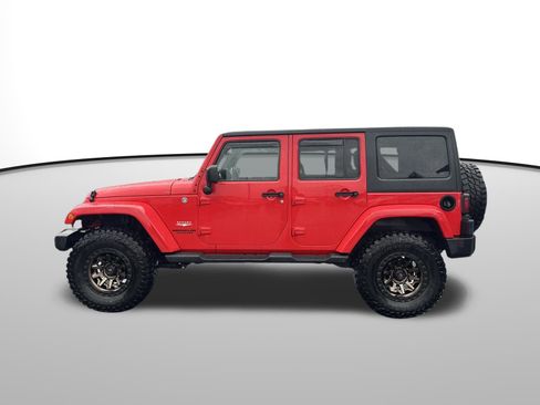 Used 2015 Jeep Wrangler Unlimited Sahara w/ Connectivity Group image 2