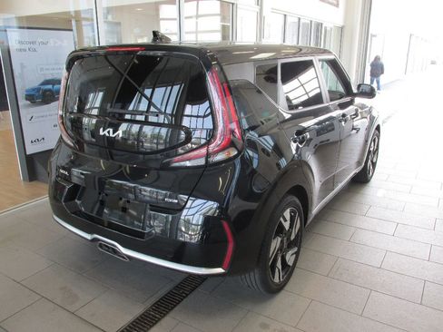 Used 2023 Kia Soul GT-Line image 8