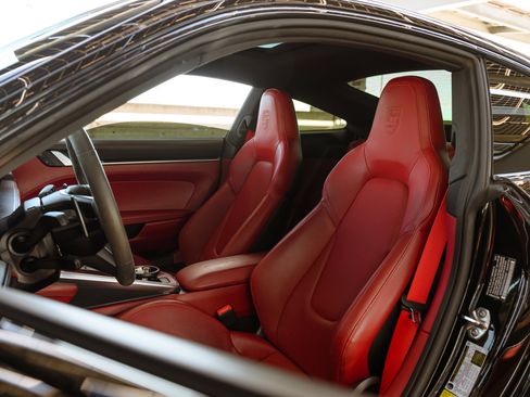 Used 2022 Porsche 911 Carrera S image 43