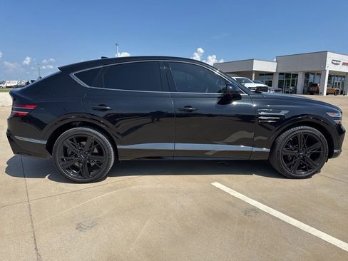 Used 2025 Genesis GV80 3.5T e-SC AWD/4WD image 9