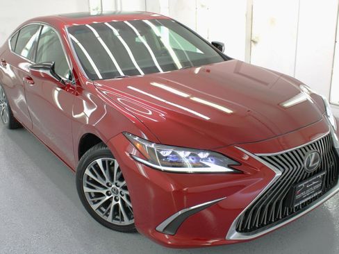 Used 2019 Lexus ES 350 w/ Accessory Package 2 image 29