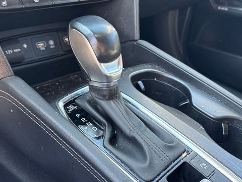 Used 2020 Hyundai Santa Fe Limited image 14