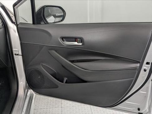 Used 2022 Toyota Corolla SE image 22