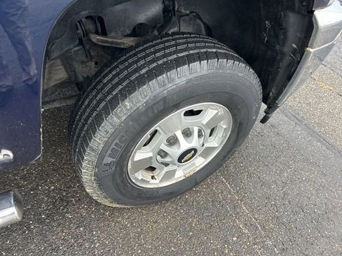 Used 2011 Chevrolet Silverado 2500 LT w/ Interior Plus Package image 19