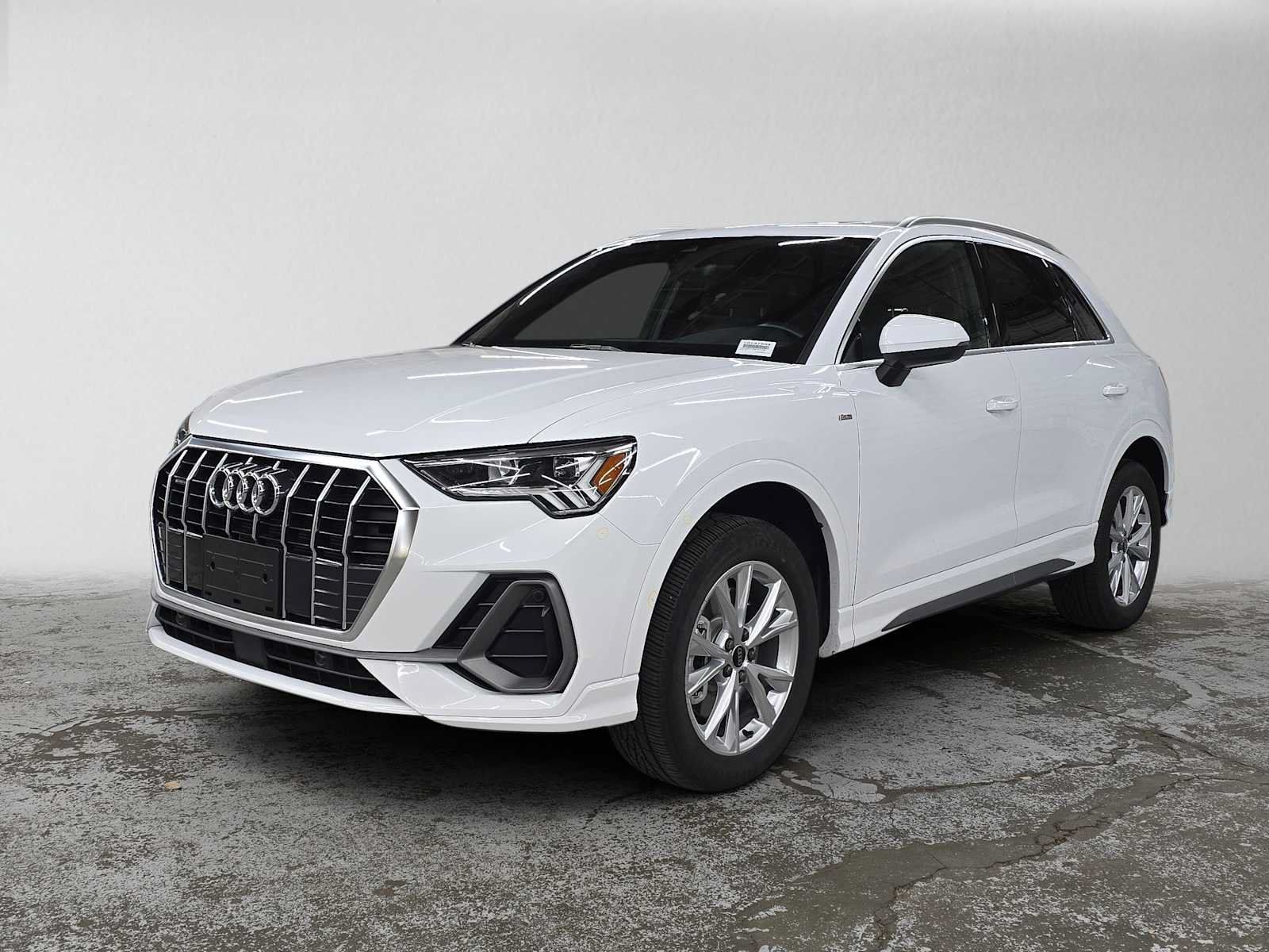 Used 2025 Audi Q3 2.0T Premium AWD/4WD image 7