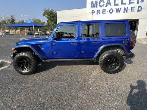 Used 2019 Jeep Wrangler Unlimited Rubicon w/ Dual Top Group image 3