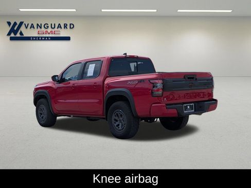 Used 2026 Nissan Frontier PRO-4X AWD/4WD image 5