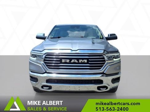 Used 2019 RAM 1500 Limited AWD/4WD image 2