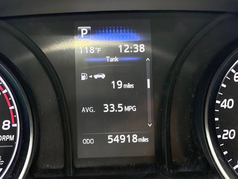 Used 2024 Toyota Camry SE FWD image 12