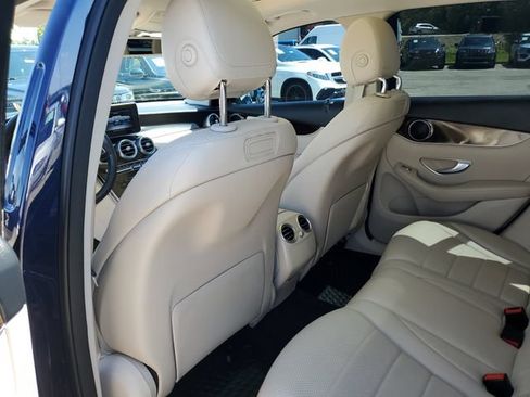 Used 2018 Mercedes-Benz GLC 300 4MATIC image 26