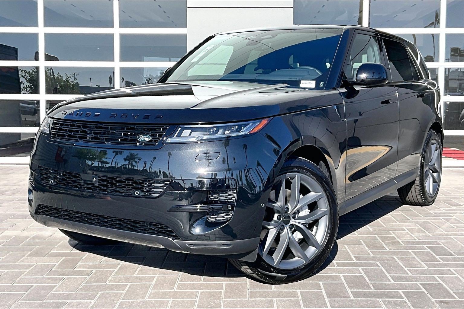 New 2027 Land Rover Range Rover Sport SE AWD/4WD image 1