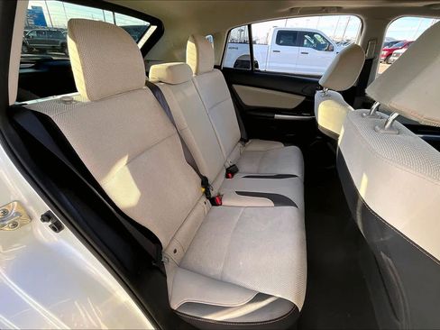 Used 2017 Subaru Crosstrek 2.0i Premium w/ Moonroof Package image 20