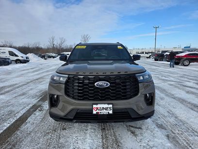 New 2026 Ford Explorer ST-Line