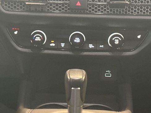 Used 2024 Honda HR-V Sport image 19