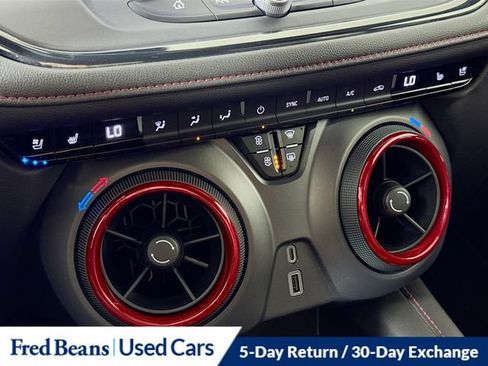 Used 2022 Chevrolet Blazer RS w/ Enhanced Convenience Package AWD/4WD image 23