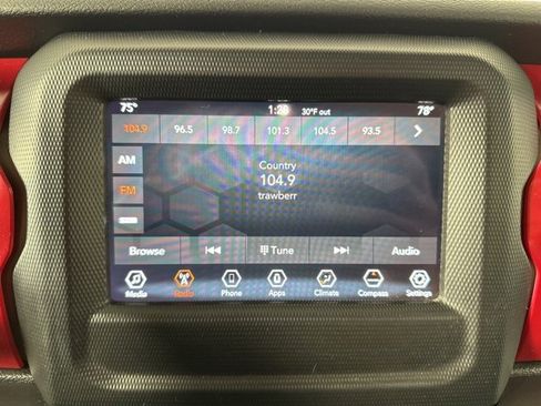 Used 2019 Jeep Wrangler Sport S image 20