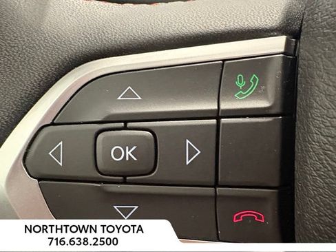 Used 2024 Jeep Compass Trailhawk AWD/4WD image 19