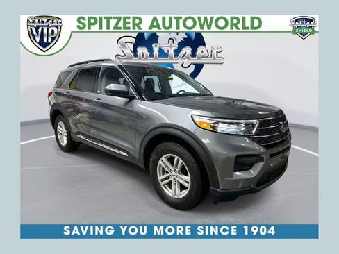 Used 2022 Ford Explorer XLT image 1