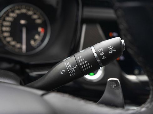 Used 2024 Cadillac XT6 Sport image 24