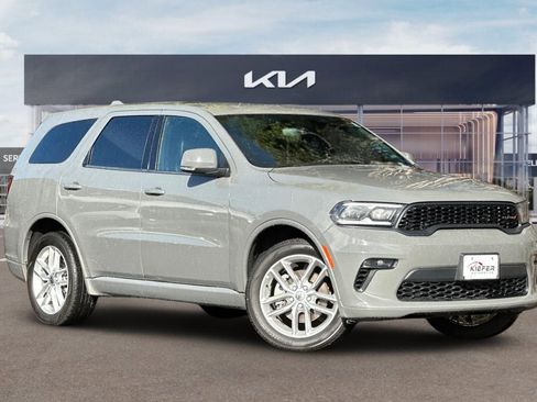 Used 2021 Dodge Durango GT image 2