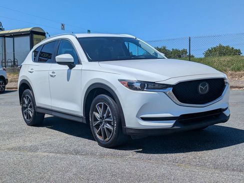 Used 2018 MAZDA CX-5 Touring FWD image 3