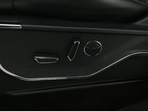 Used 2021 Ford F150 Platinum image 18