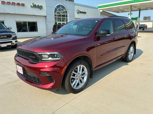 Used 2023 Dodge Durango GT AWD/4WD image 4