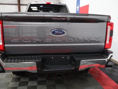 Used 2024 Ford F350 Lariat w/ Lariat Ultimate Package AWD/4WD image 13